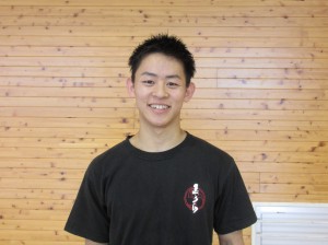 加藤さんは平成20年卒業の24歳です