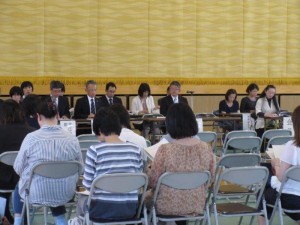 総会での議事検討