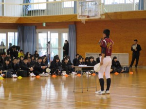 さっと走ってきて帽子を脱いで一礼する姿が爽やかでした！