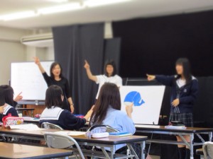 児童文化財実技講習会が行われました