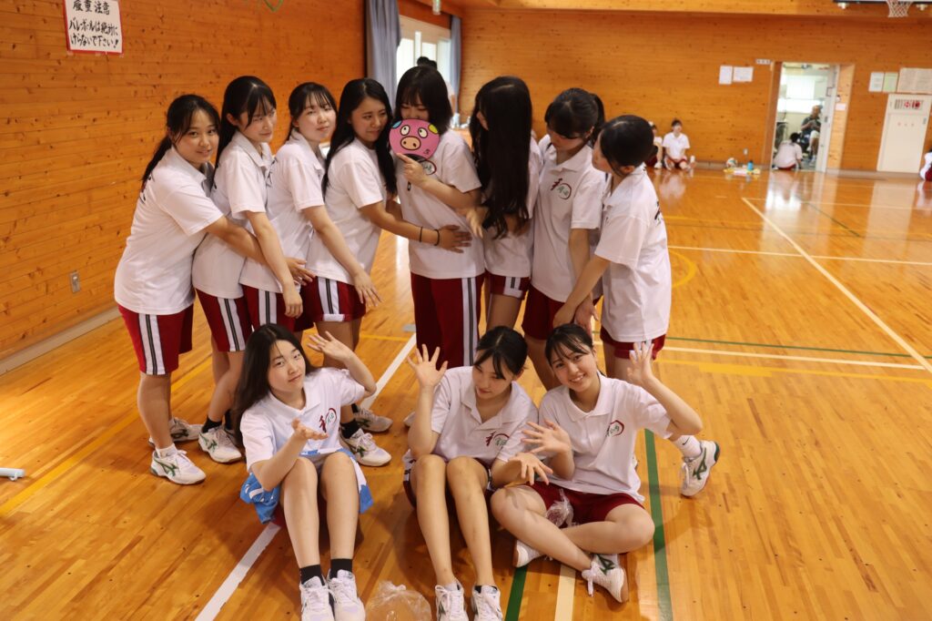 ３年生がスポーツ大会を行いました！！