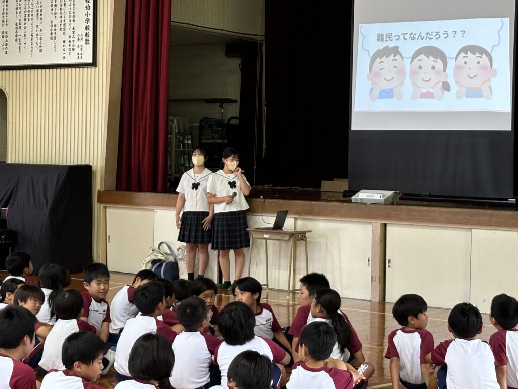 服のチカラプロジェクトで町内３小学校を訪問しました！